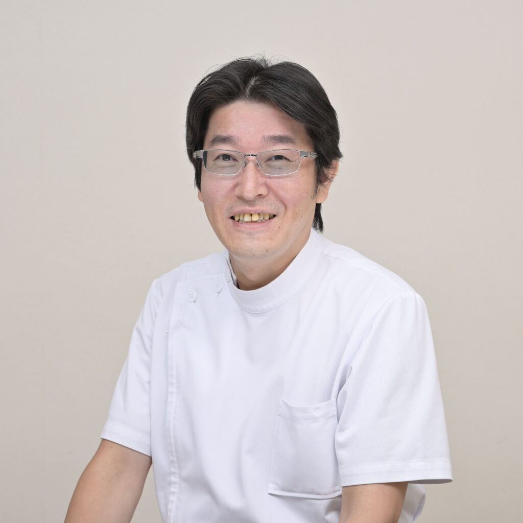 田根　葵